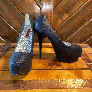 Bordello Teeze black glitter heels sz 9 euc